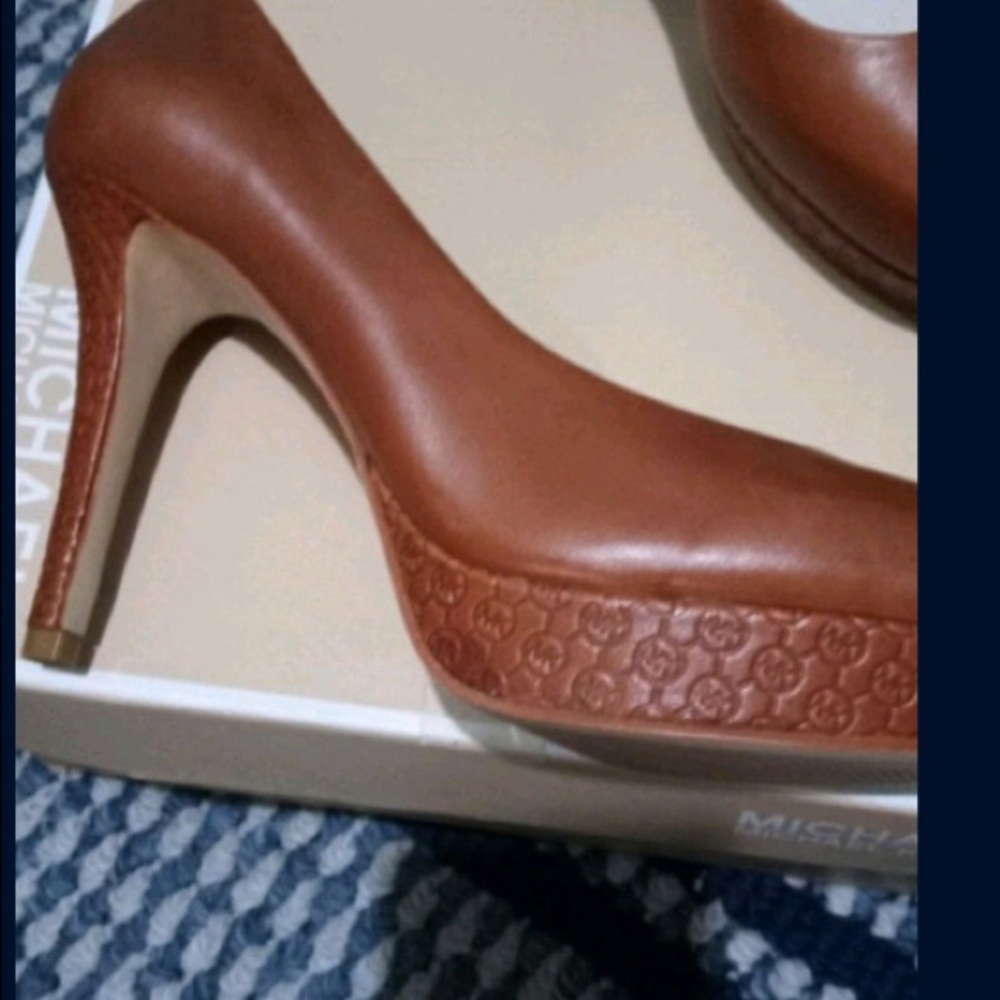 MK Pumps